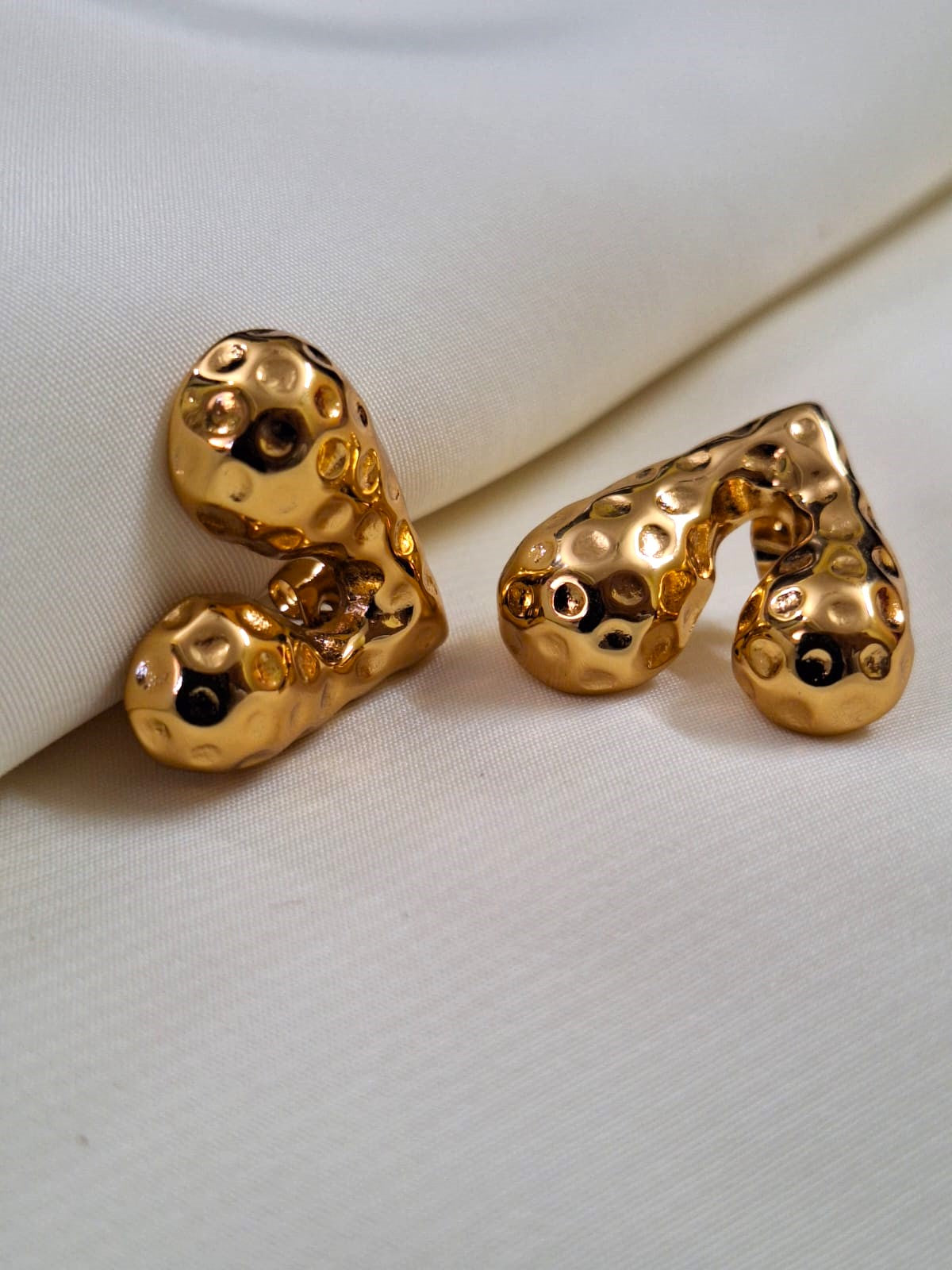 Reversible Heart Studs