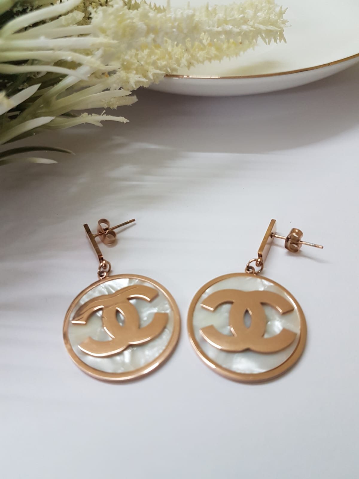 MOP Circle Drop Earrings