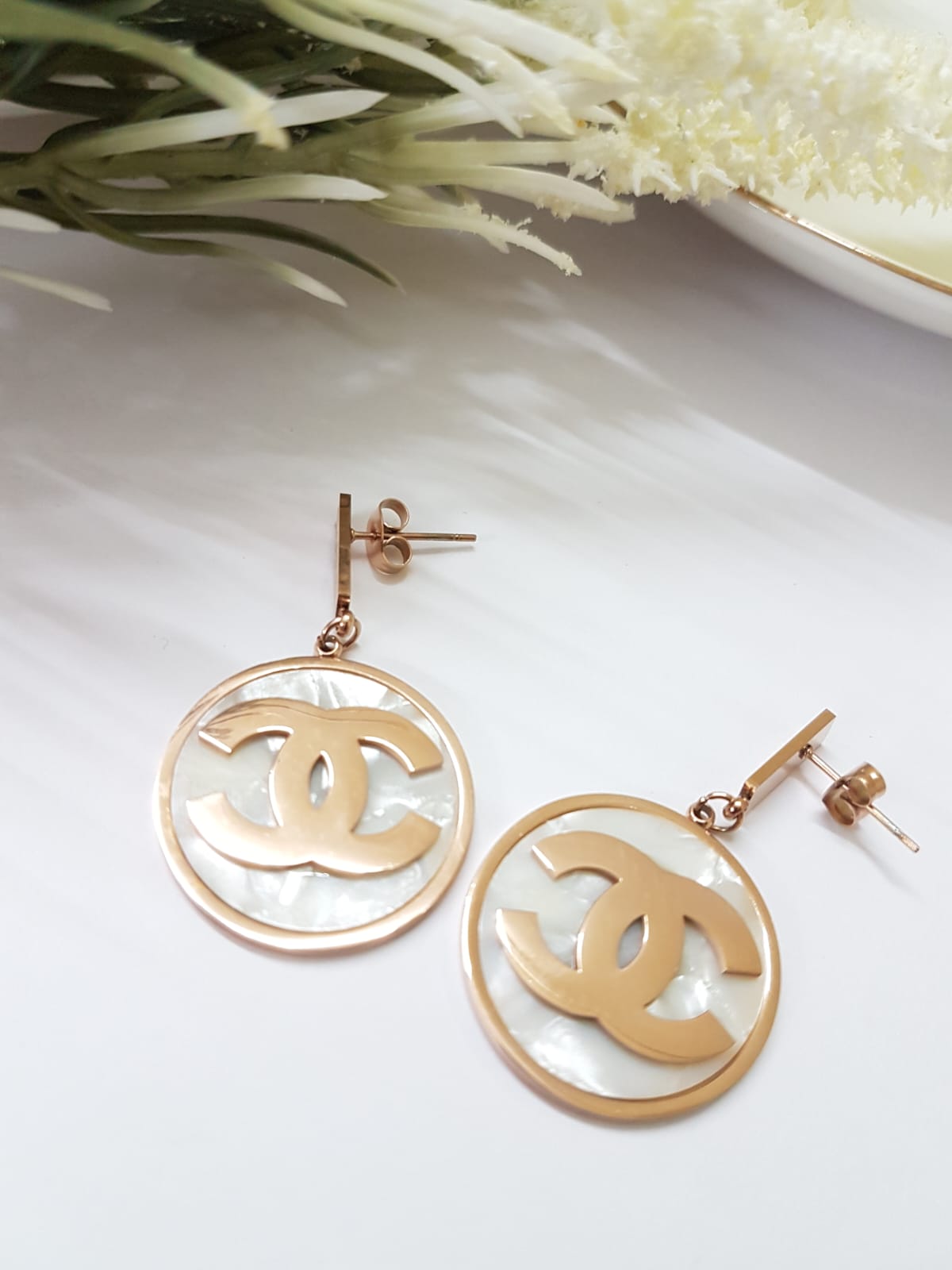 MOP Circle Drop Earrings