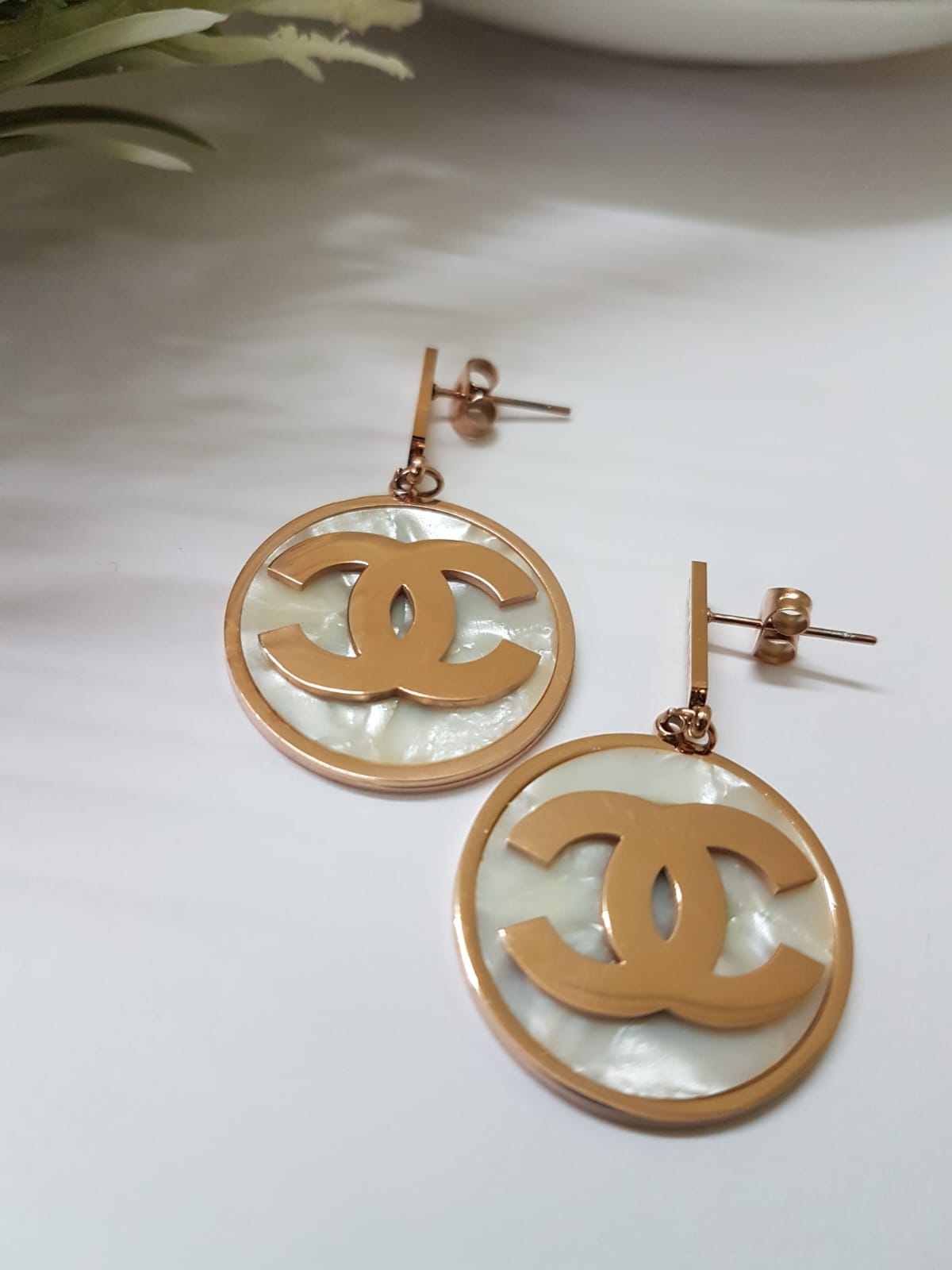 MOP Circle Drop Earrings