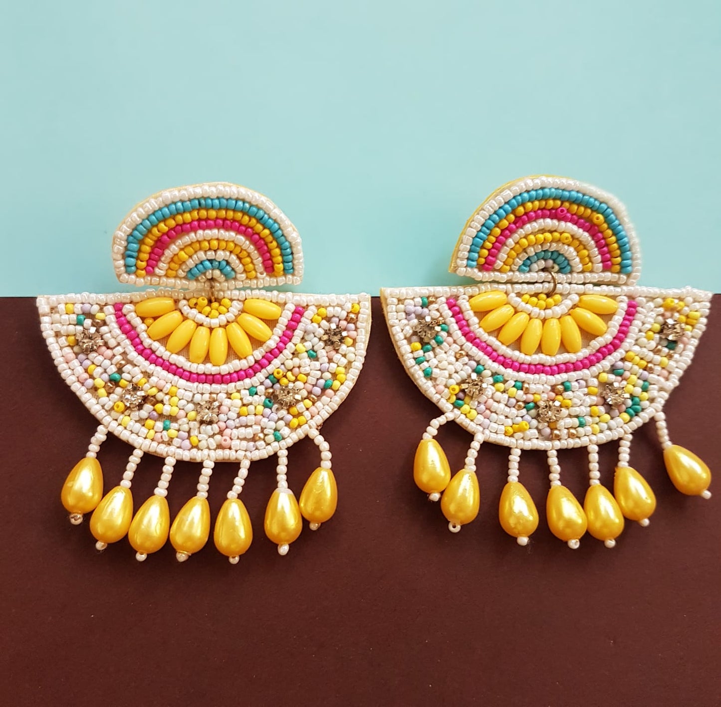 Hello Sunshine Drop Earrings