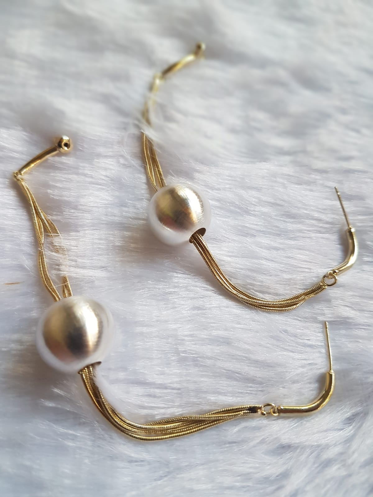 Grey Pearl Multichain Earrings