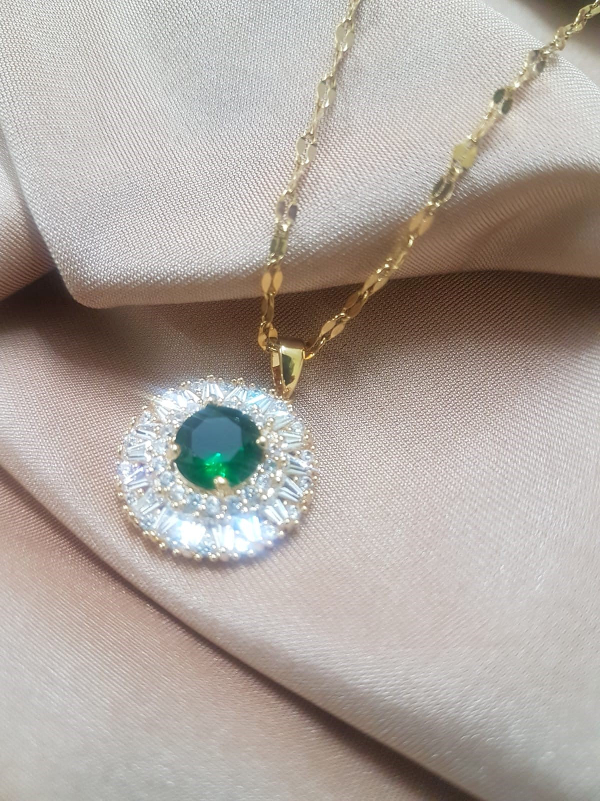 Green Core Necklace