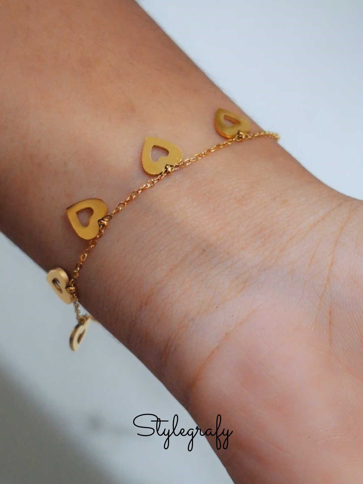 Golden Hearts Bracelet